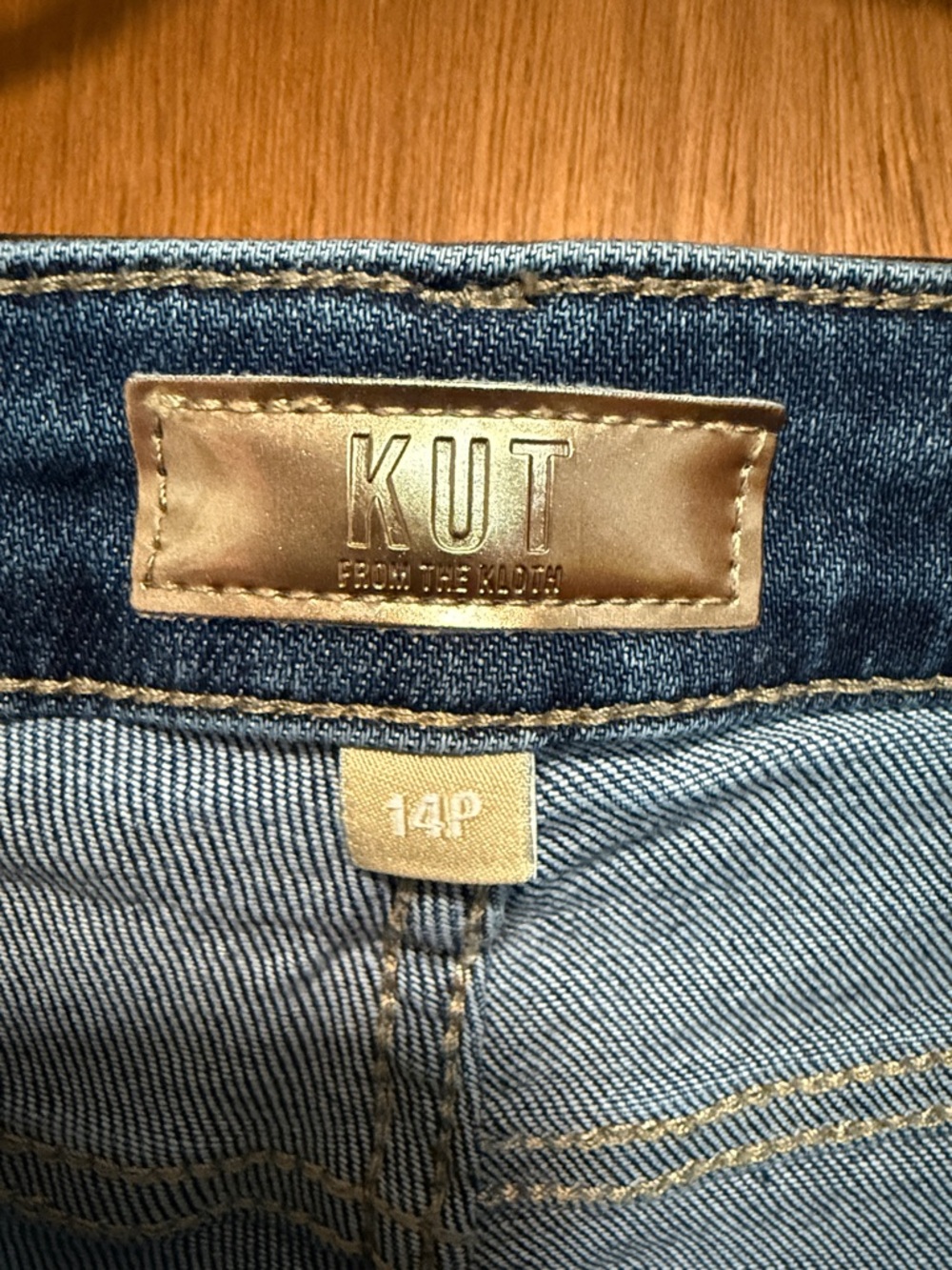 Women’s Kut from the Kloth petite Blue Denim Jeans - Comfortable Everyday Fit - Picture 3 of 3